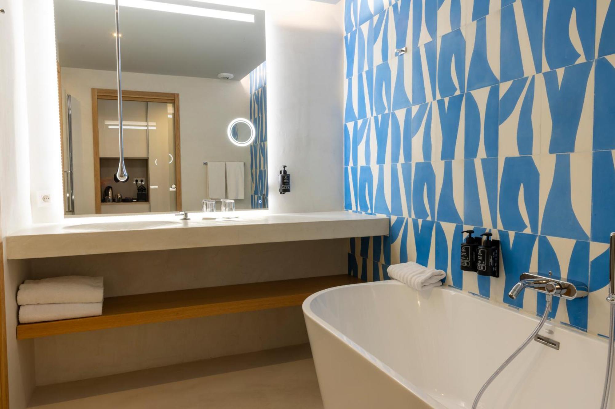Et Kasano - Handwritten Collection 4* Calvi (Corsica)